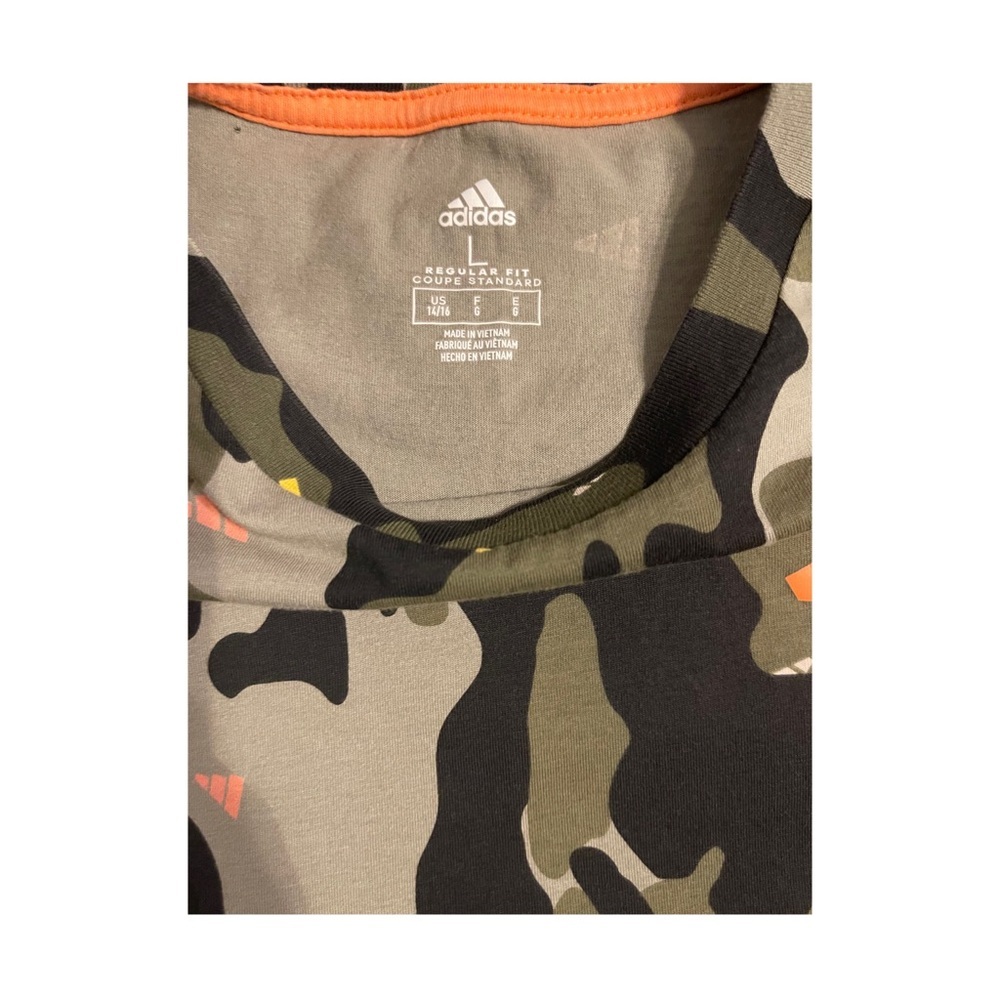 ADIDAS Boy's Kids Camouflage T-Shirt Like New! Size Large L. - Picture 4 of 4
